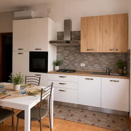 Perla Ionica Apartment *